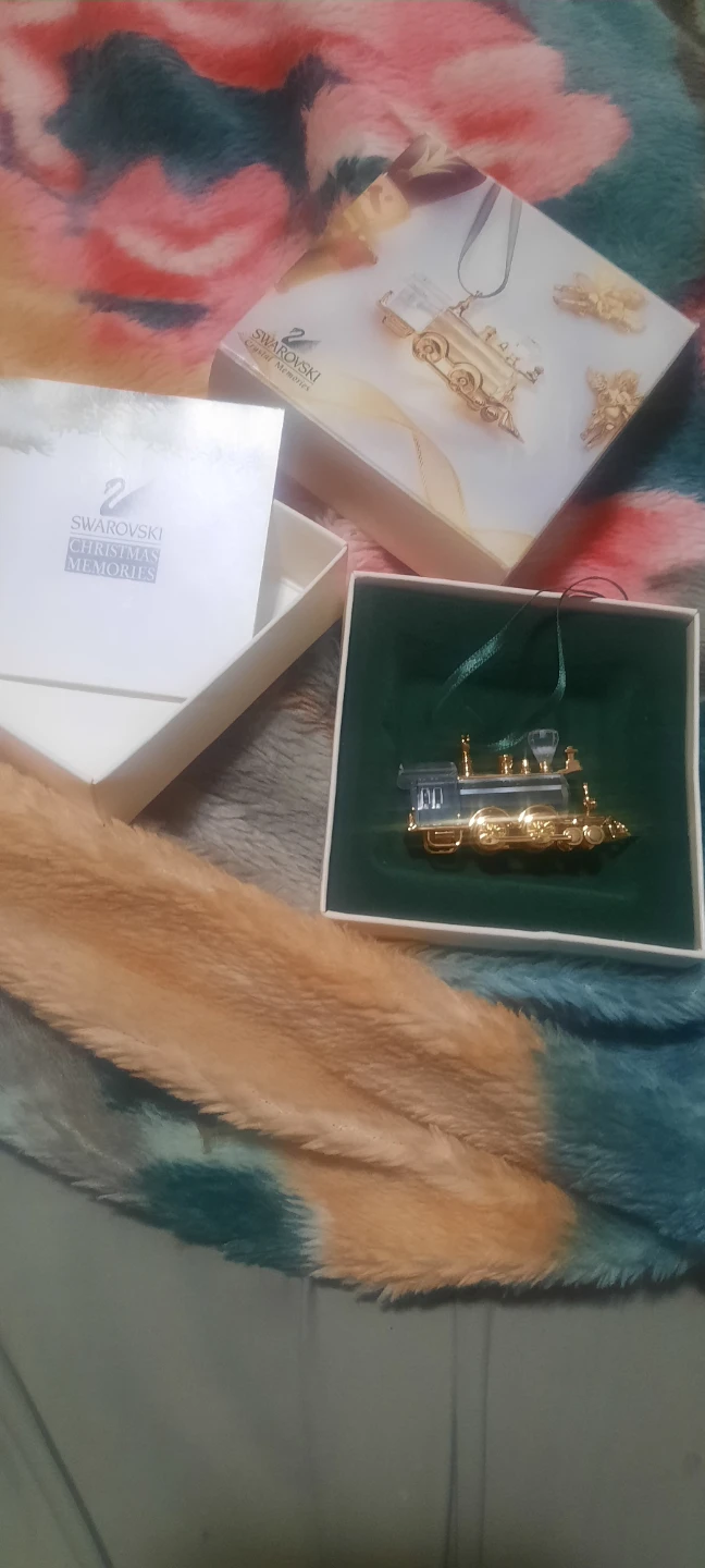 Swarovski Christmas Train Ornament - New in Box! - photo 4