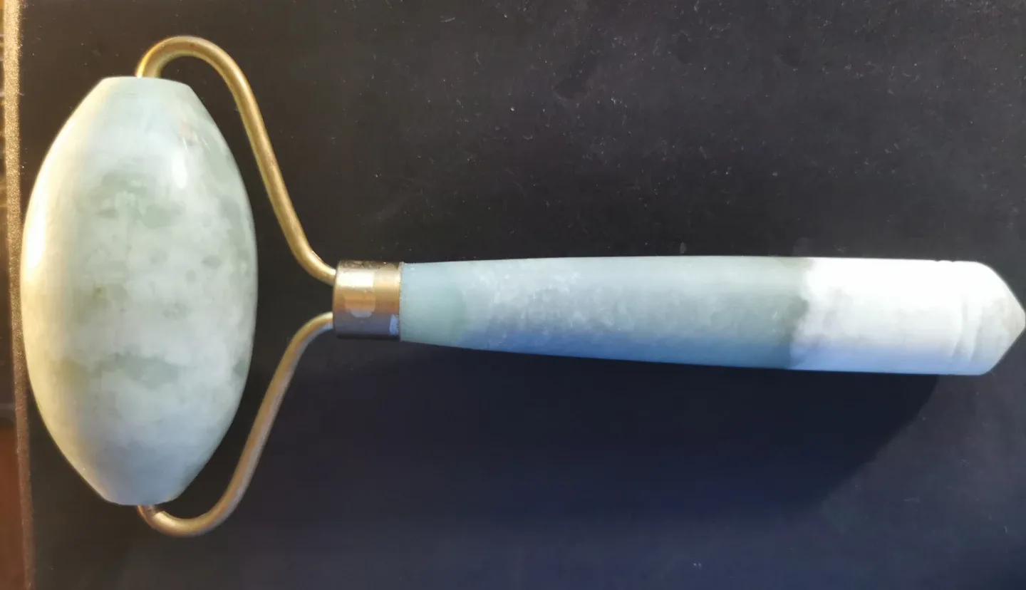 Jade Facial Roller