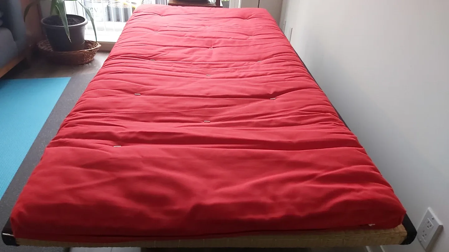 Tatami Mat with Red Futon image indicator(6)