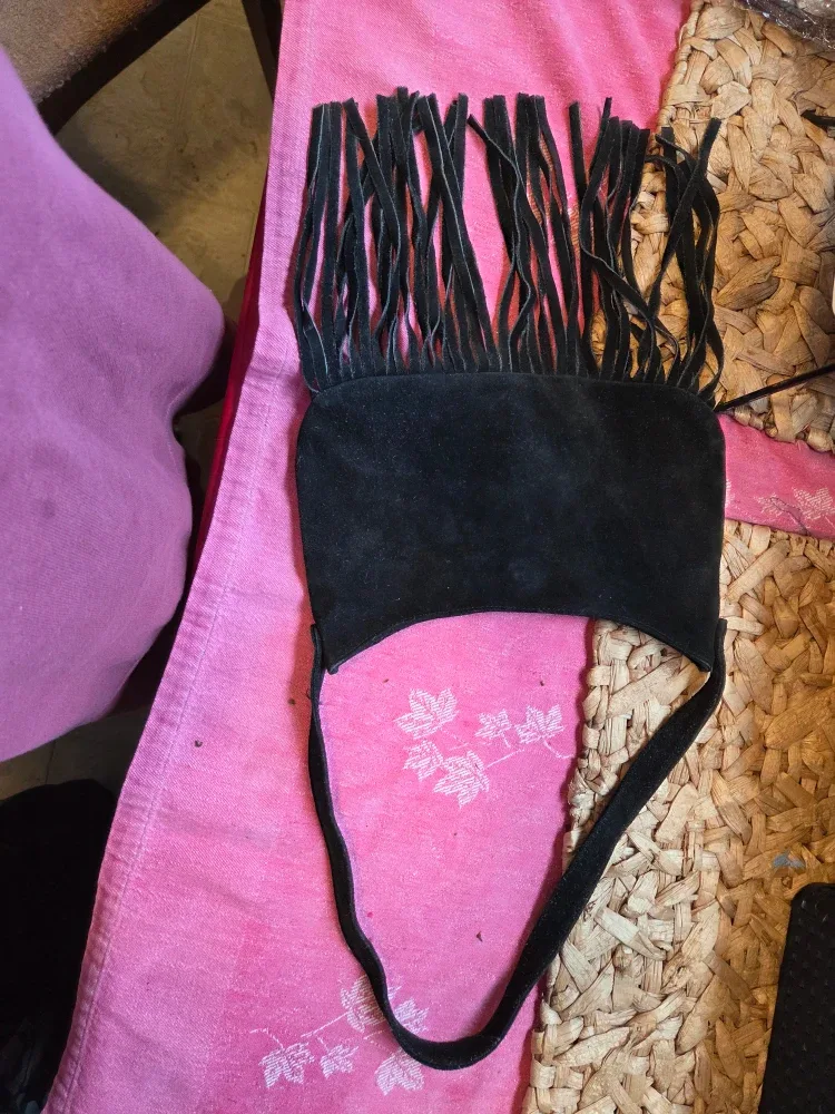 Black Suede Fringe Shoulder Bag image indicator(4)