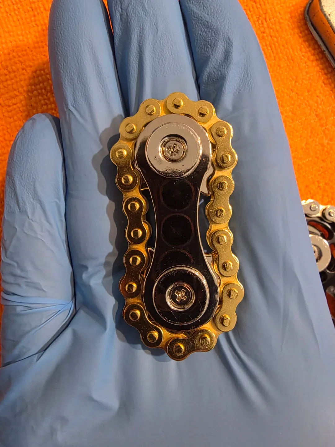 Chain Fidget Spinners - Silver and Gold image indicator(4)