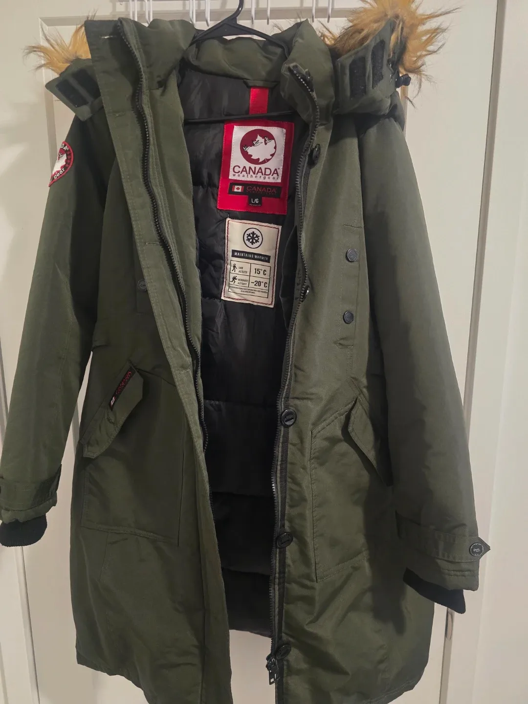 Women Canada Weather Gear Parka - Size Large image indicator(3)