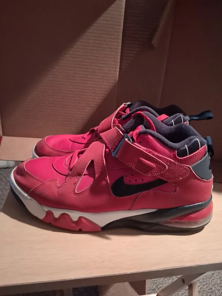 Nike Air Force Max CB Red image indicator(3)