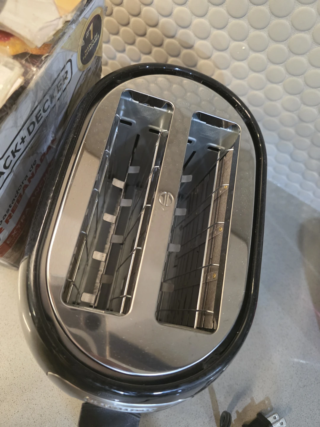 Black+Decker 2-Slice Toaster w/ Extra-Wide Slots - photo 2