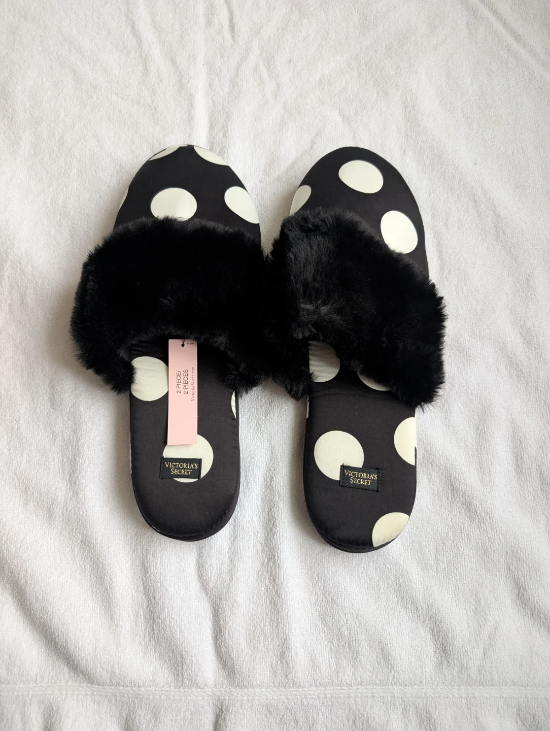 BNWT Womens Victoria's Secret slippers