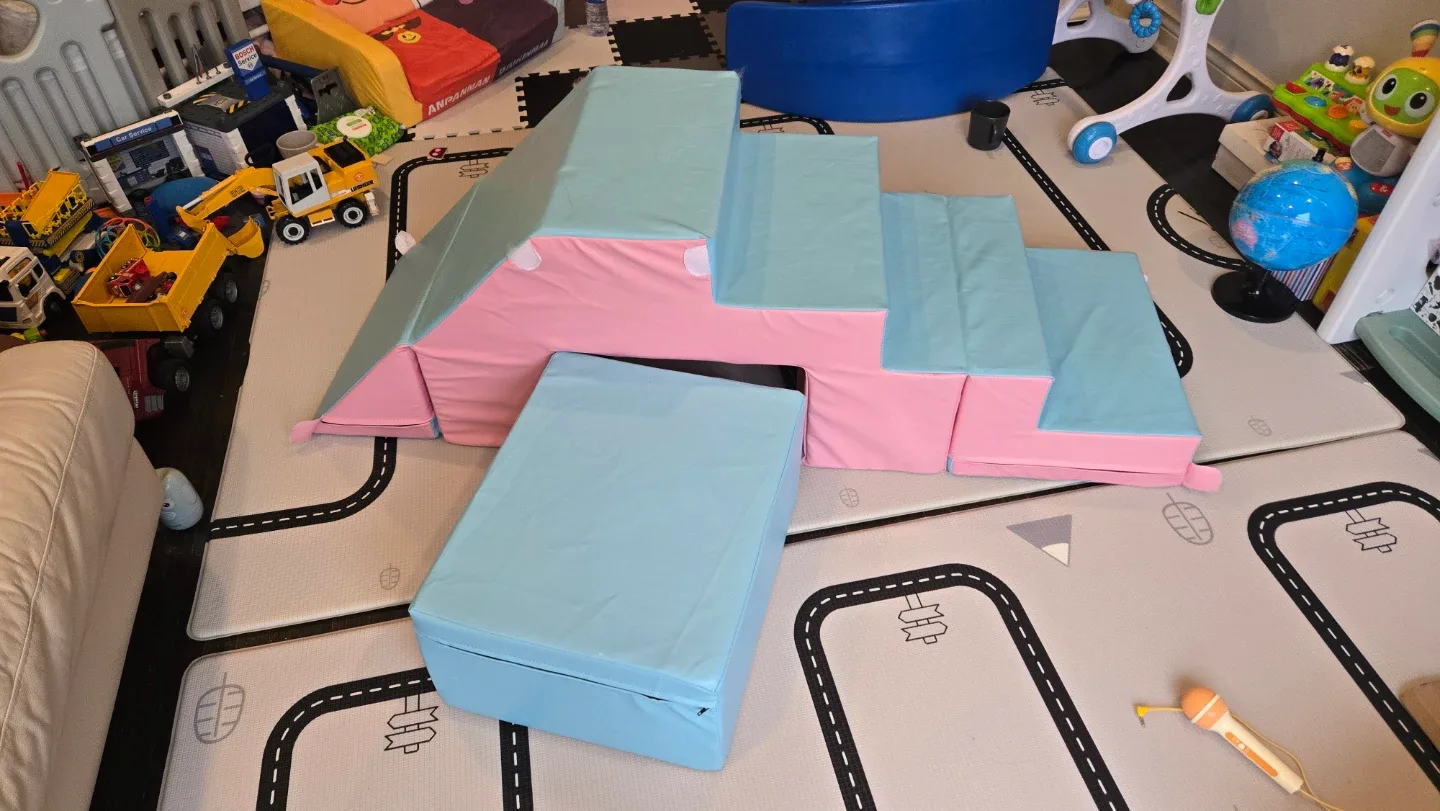 Qaba Kids Crawl & Climb Foam Play Set - Pink/Blue image indicator(2)