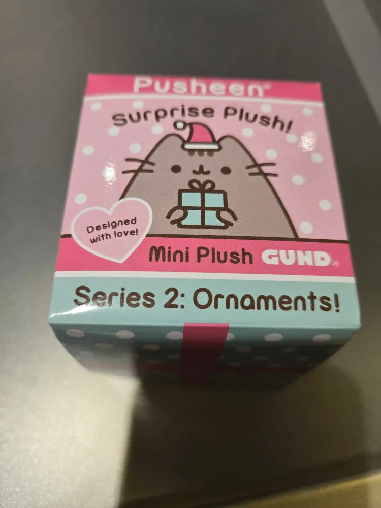 Pusheen Holiday Surprise Plush #Cleanout