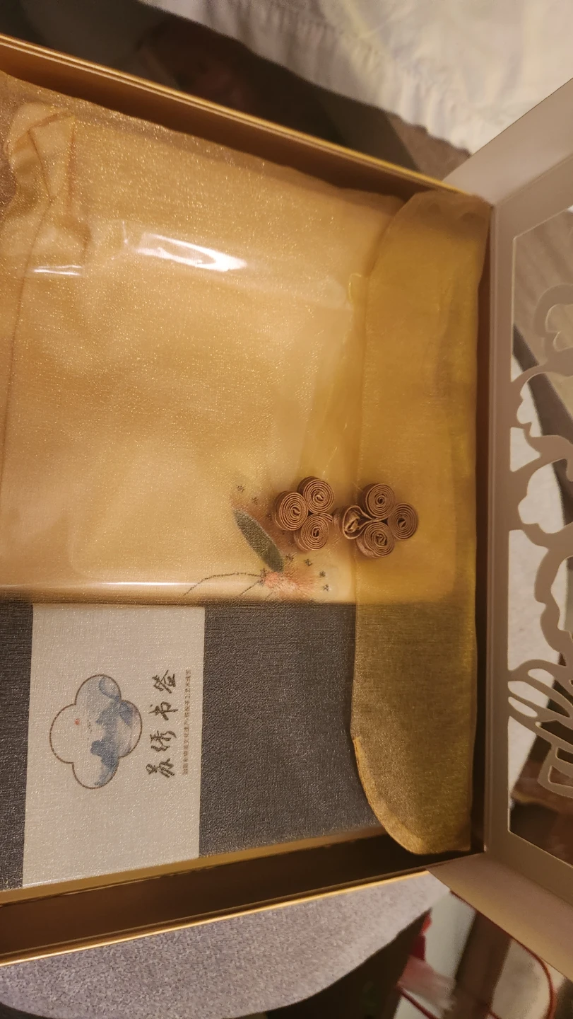 Suzhou Embroidery Scarf Set - New - photo 3