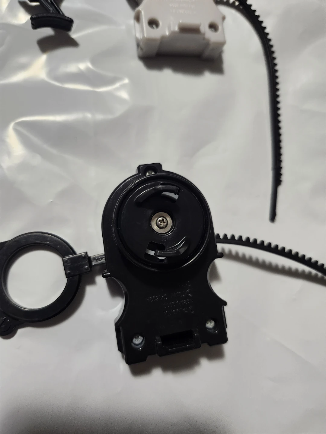 $5 each beyblade launchers - photo 4