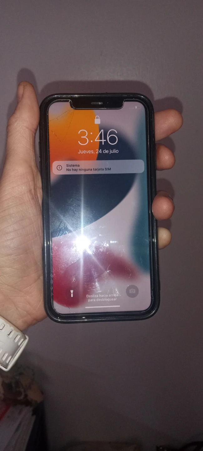 Black Apple iPhone 11 - photo 2