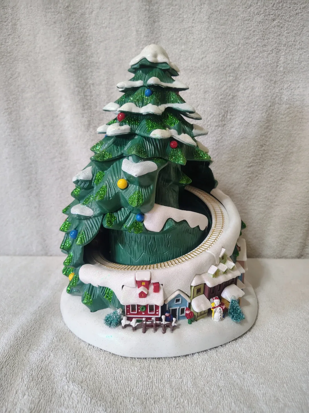 Holiday Time Animated Christmas Tree