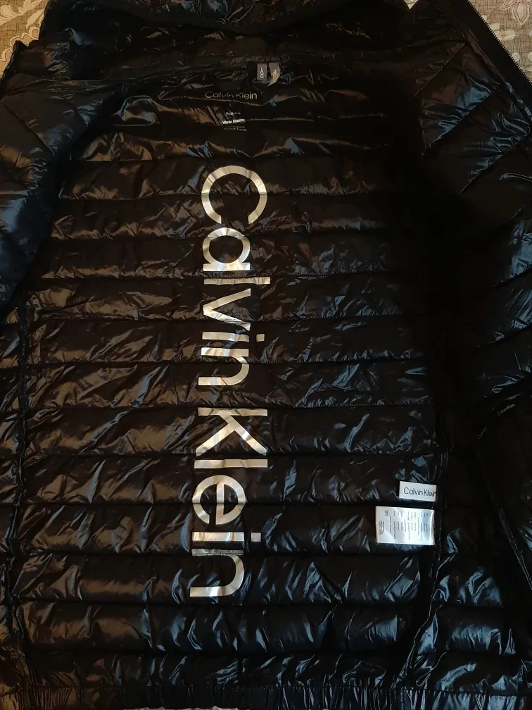 Calvin Klein Black Packable Down Puffer Jacket, L image indicator(3)