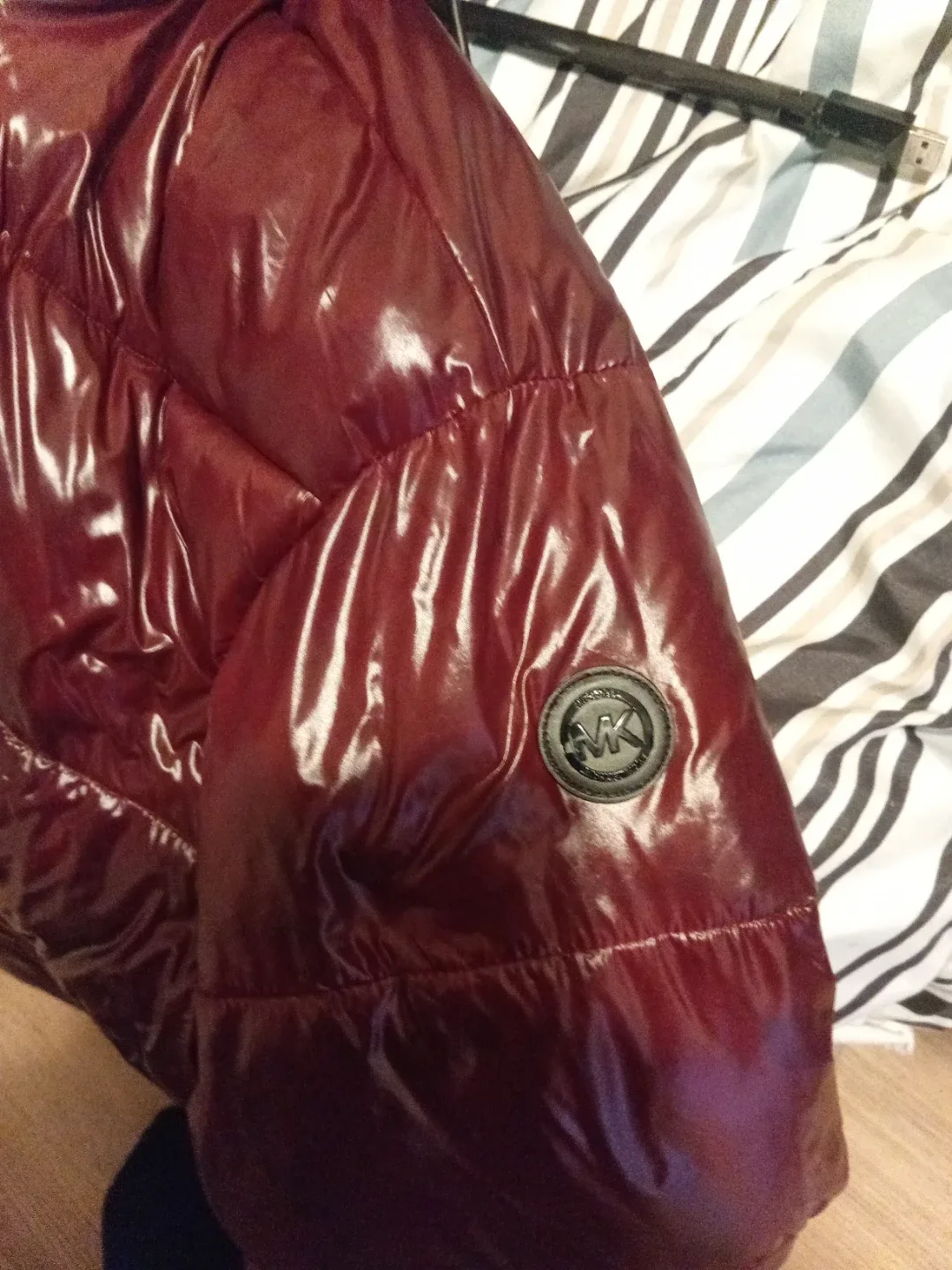 Michael Kors Puffer Jacket XL image indicator(2)