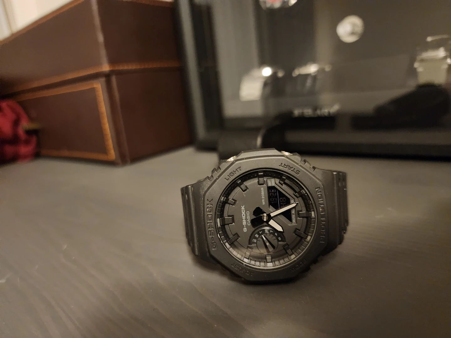 Casio G-Shock GA-2100 Watch CasiOak "Stelth" - Like New! - photo 3