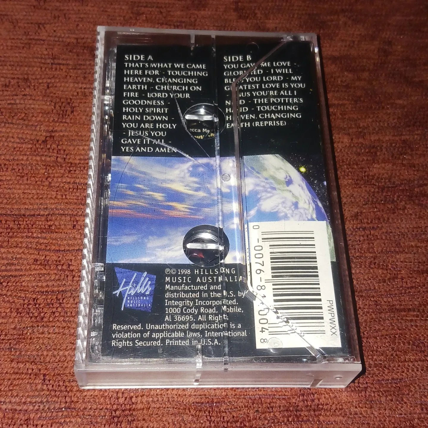 Hillsong Touching Heaven Changing Earth Cassette Tape image indicator(4)