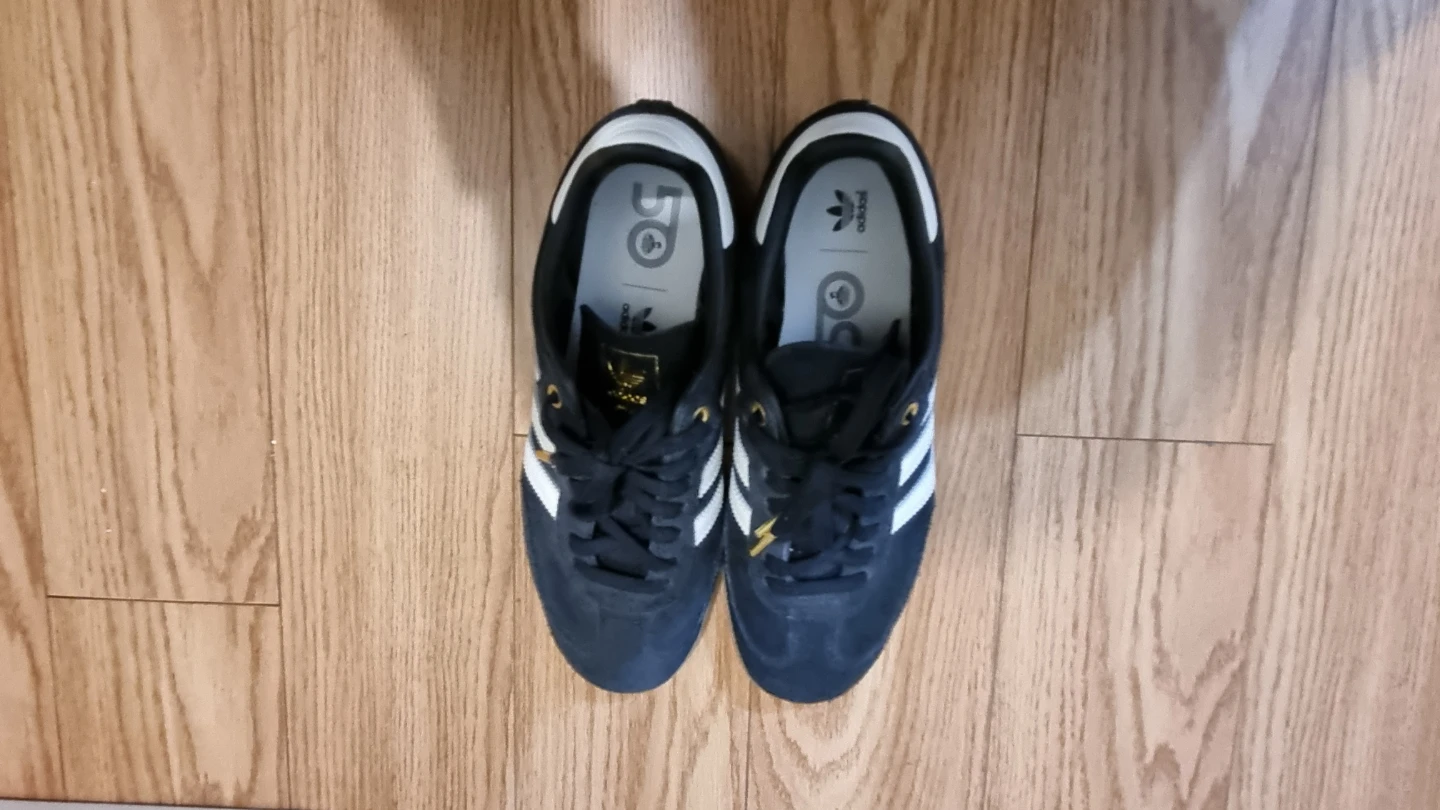 Adidas Gazelle Black Sneakers - Size 9 US