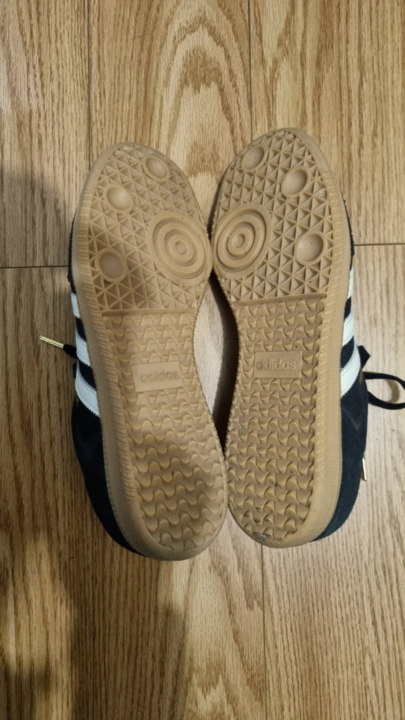 Adidas Gazelle Black Sneakers - Size 9 US - photo 2