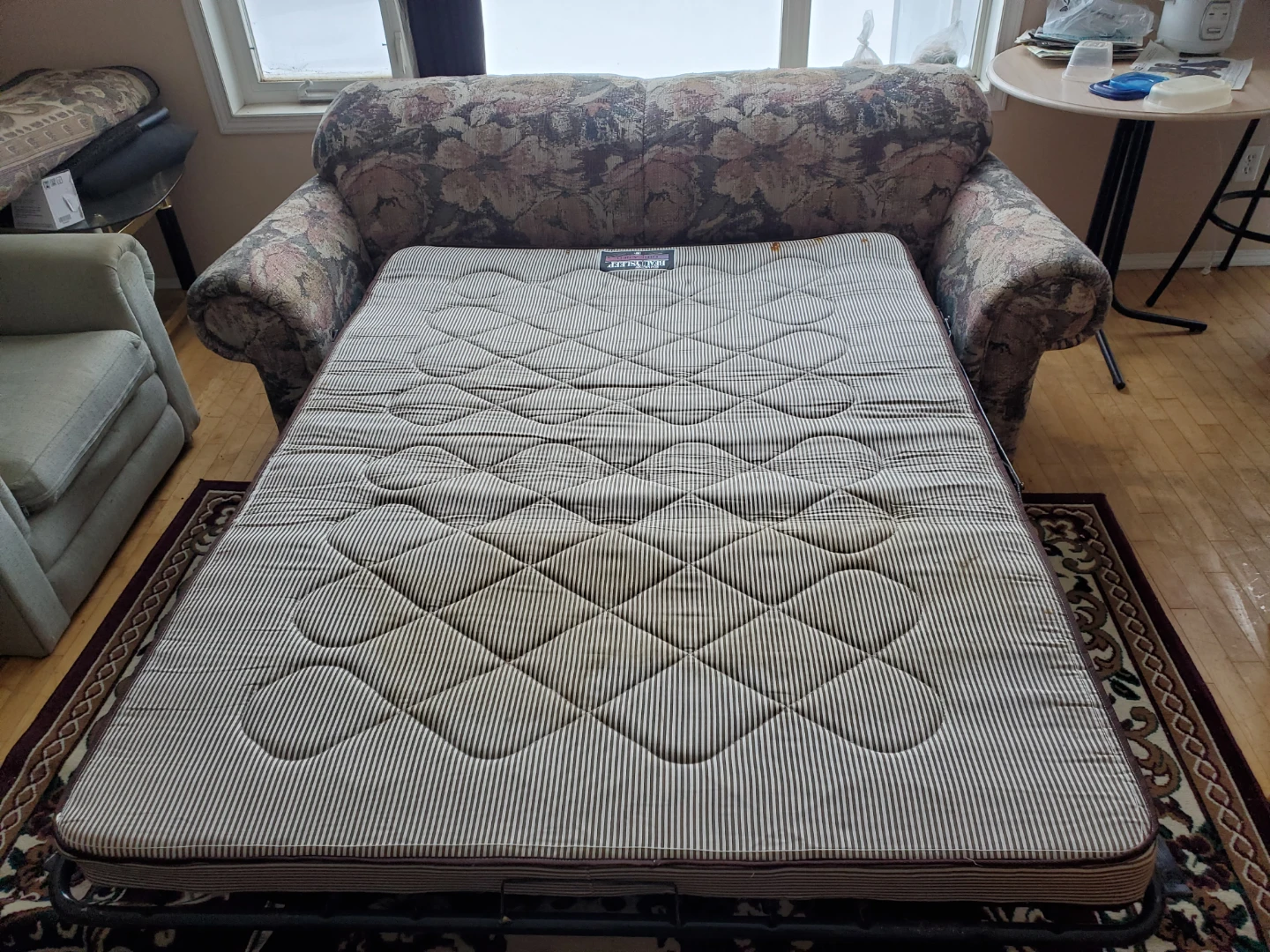 Floral Pattern Sofa Bed - photo 4