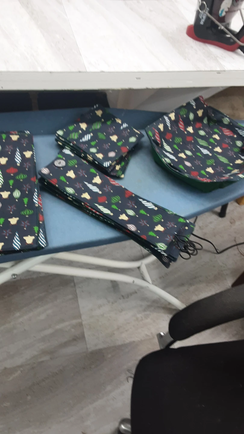 Handmade Christmas Placemats - Set of 8 - photo 2