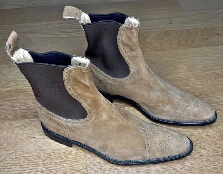 Dolce and gabbana Suede Chelsea Boots