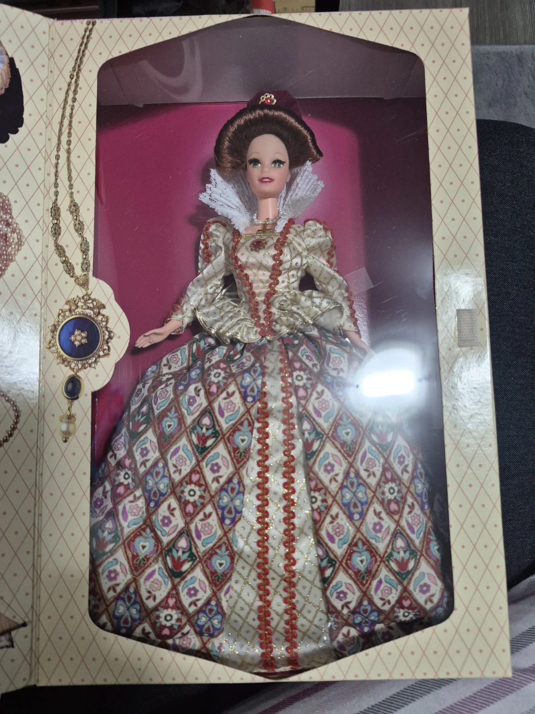 Barbie Elizabethan Queen Doll - Great Eras Collection