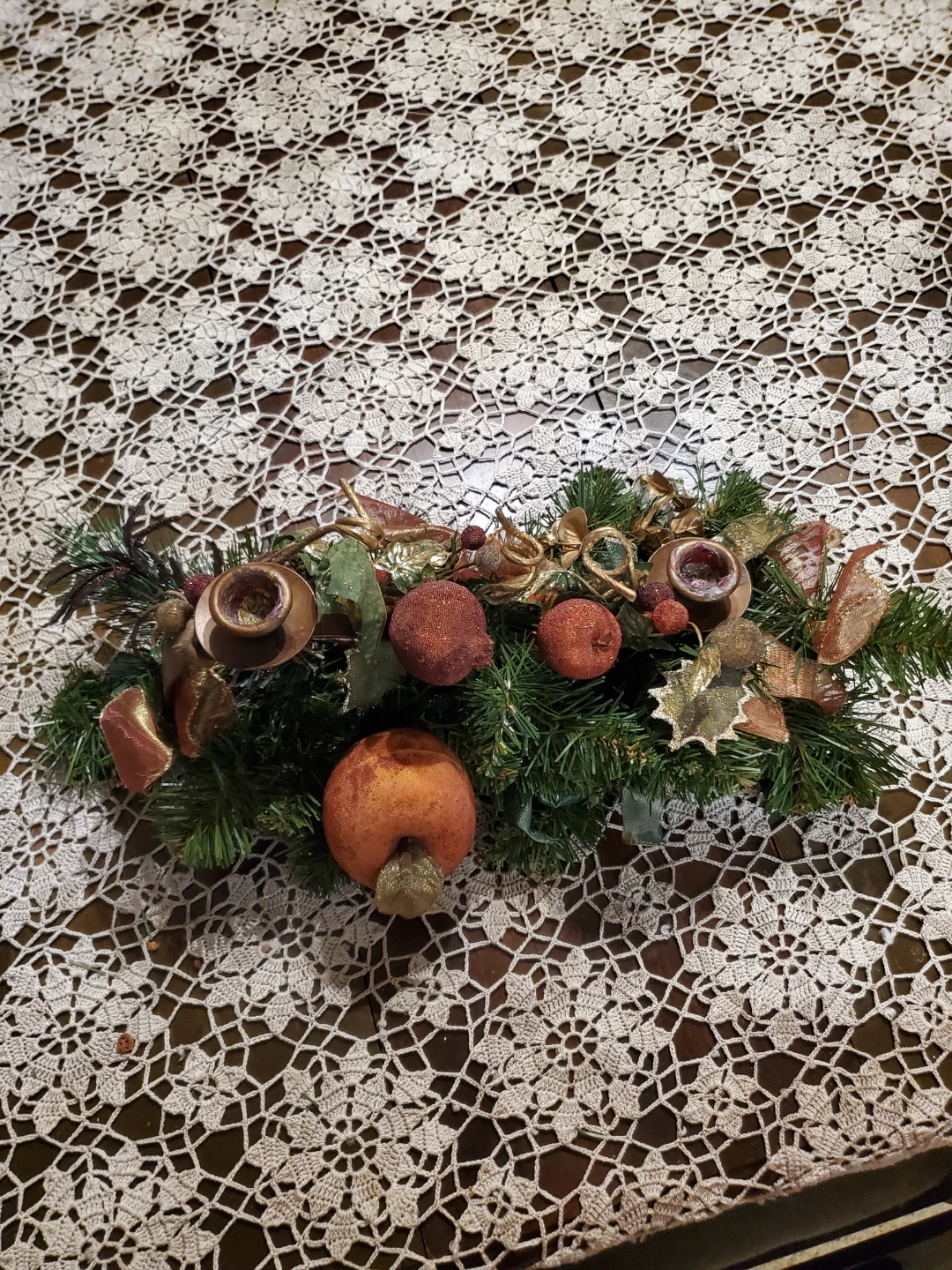 Wreath table center piece with candle holders