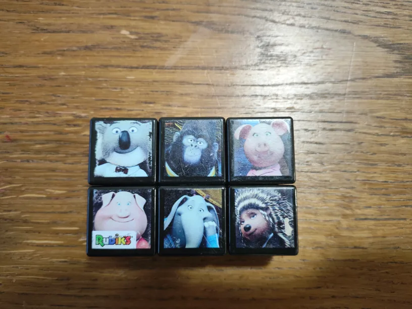 Rubik's Sing Movie Puzzle Cubes image indicator(2)