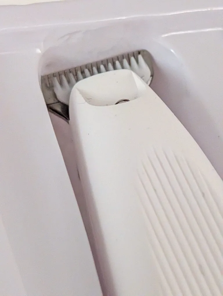 Furbona Pet Paw Trimmer #Cleanout image indicator(6)