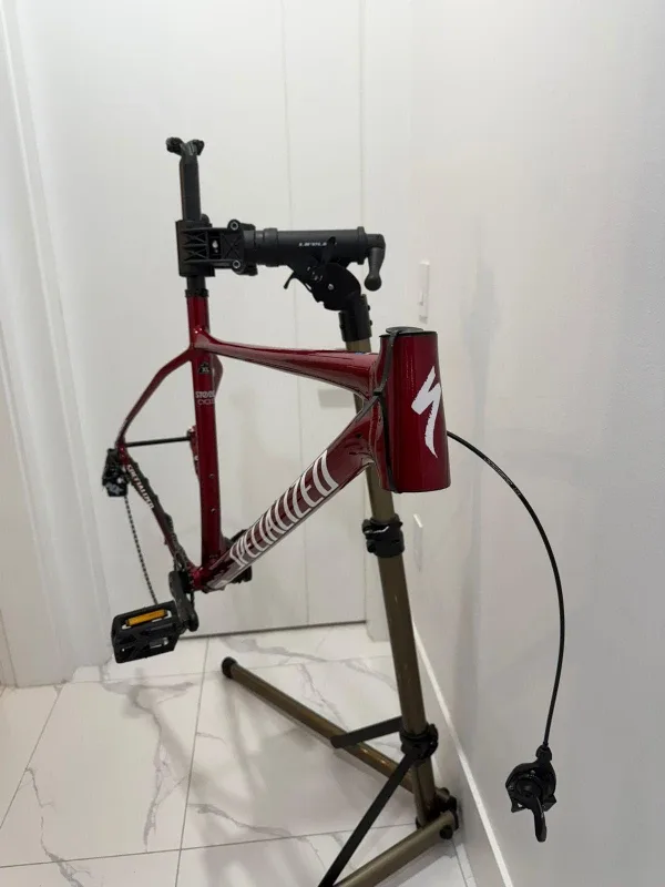 Specialized Chisel Red Frame