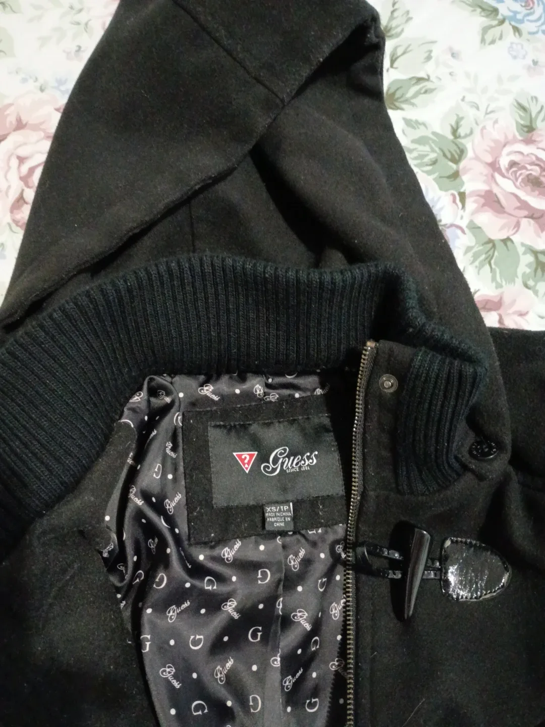 Guess Black Hooded Toggle Coat Size XS image indicator(2)