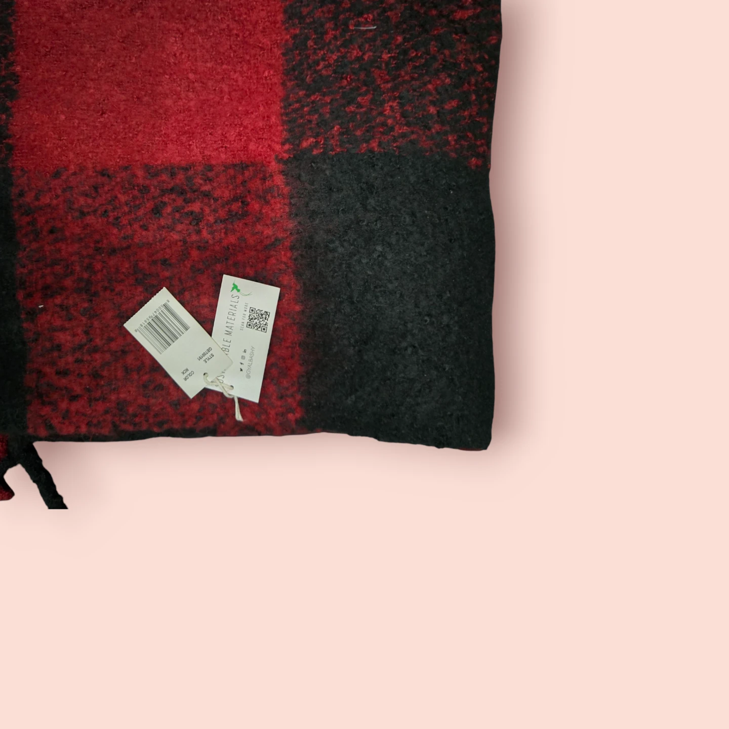 Gyal Bashy Cozy Red & Black Throw Blanket BRAND NEW - photo 5