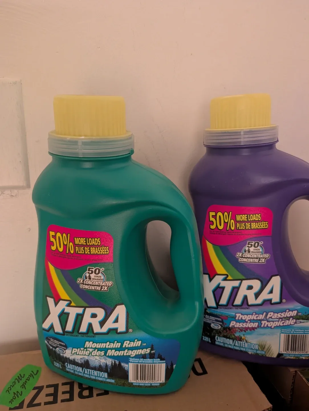XTRA Laundry Detergent - Tropical Passion & Mountain Rain