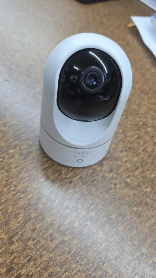 Eufy Security Indoor Cam Pan & Tilt