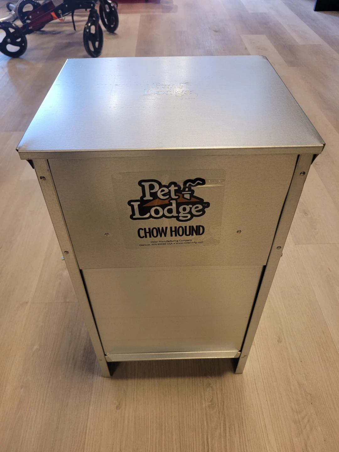 Pet Lodge Chow Hound Dog Feeder (25 lbs) - NEW!!! - photo 3