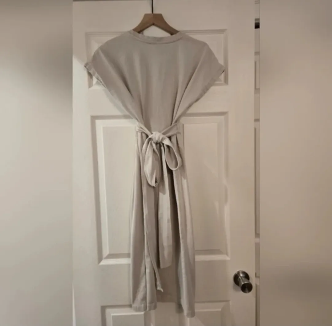 Zara Beige Belted Dress w/ Slit - Size S image indicator(2)