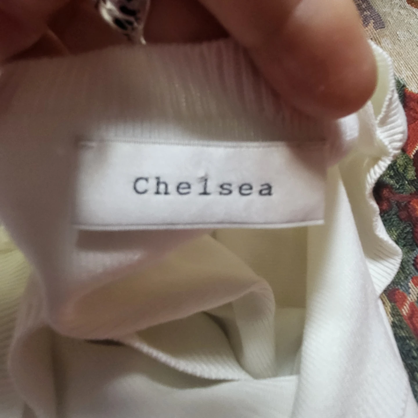 Chelsea White Dress Size M - photo 3
