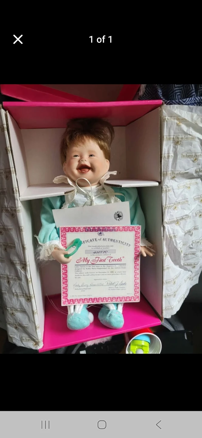 Ashton Drake Galleries 'My First Tooth' Doll