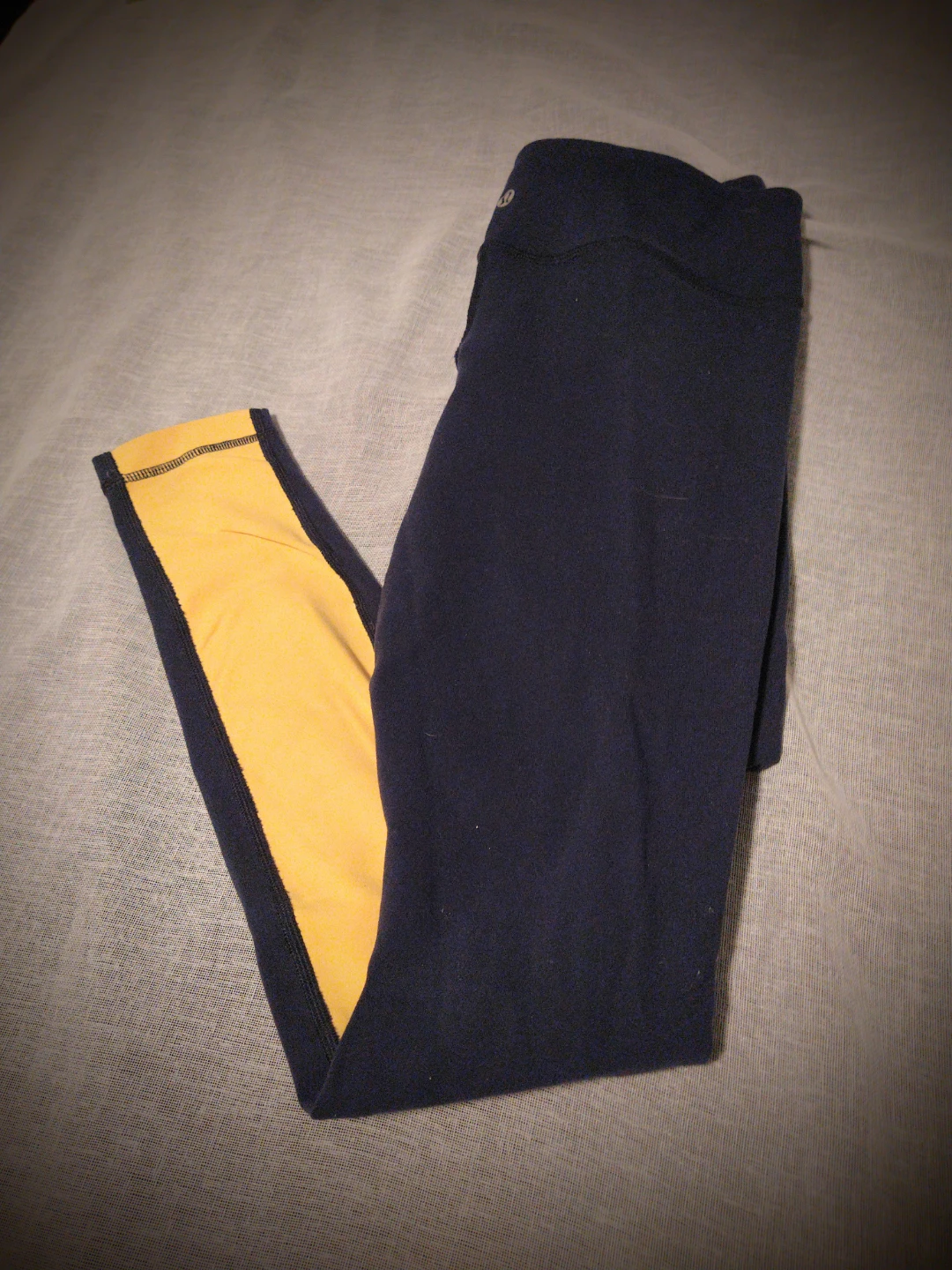 Lululemon leggings size 8 yellow and Navy Blue Athleisure - photo 2