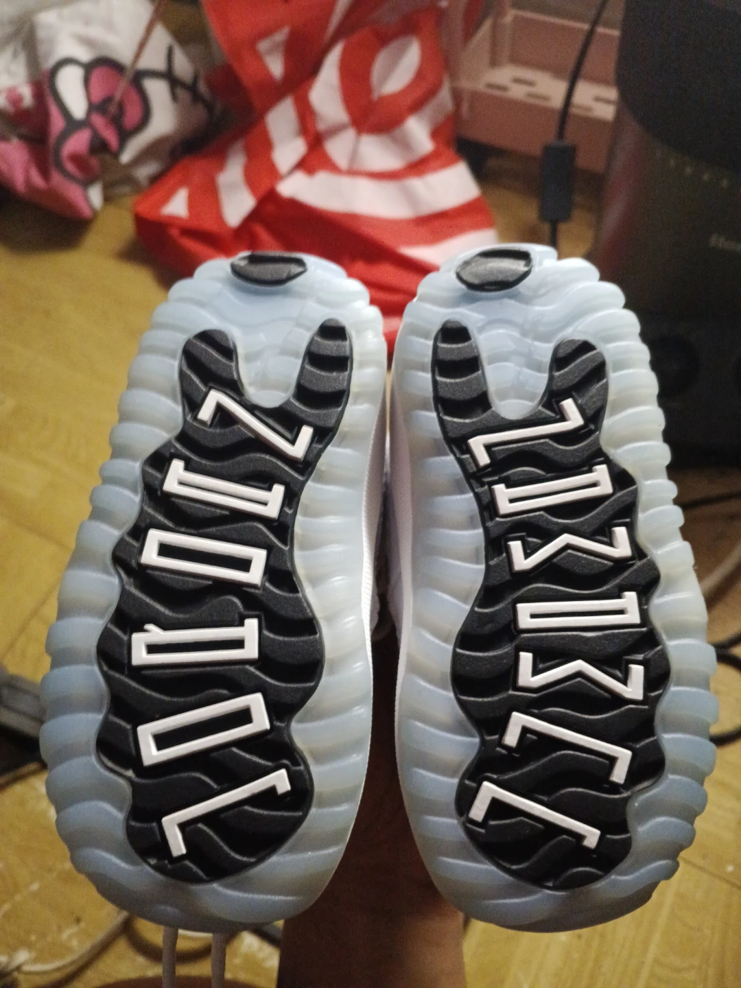 Jordan  legend blues 11s