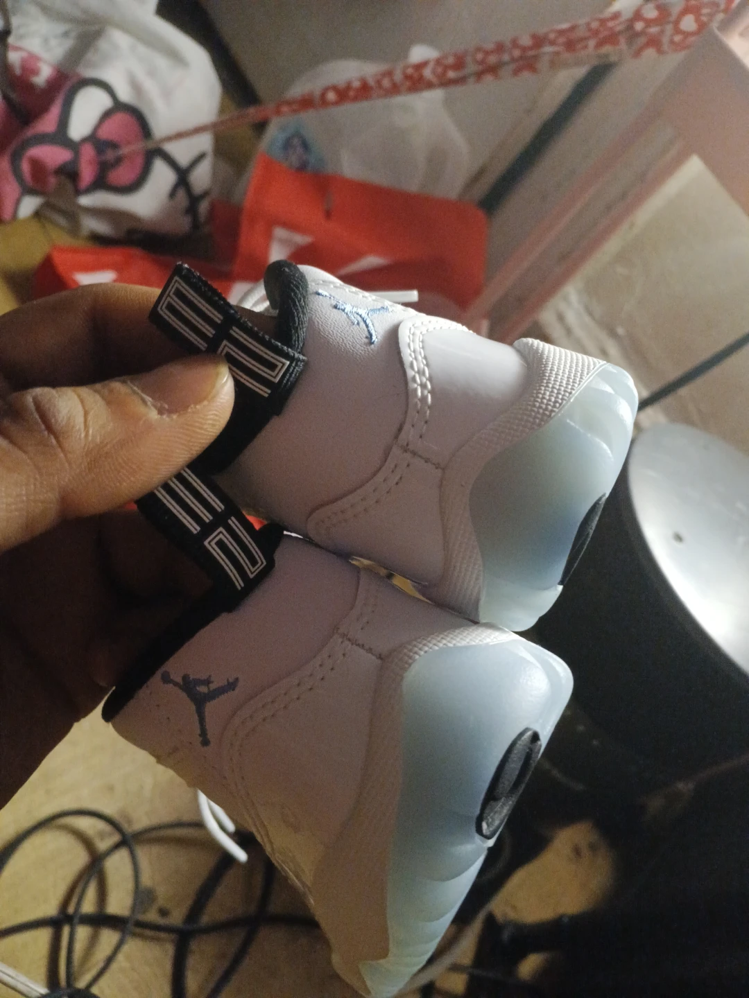 Jordan  legend blues 11s - photo 4