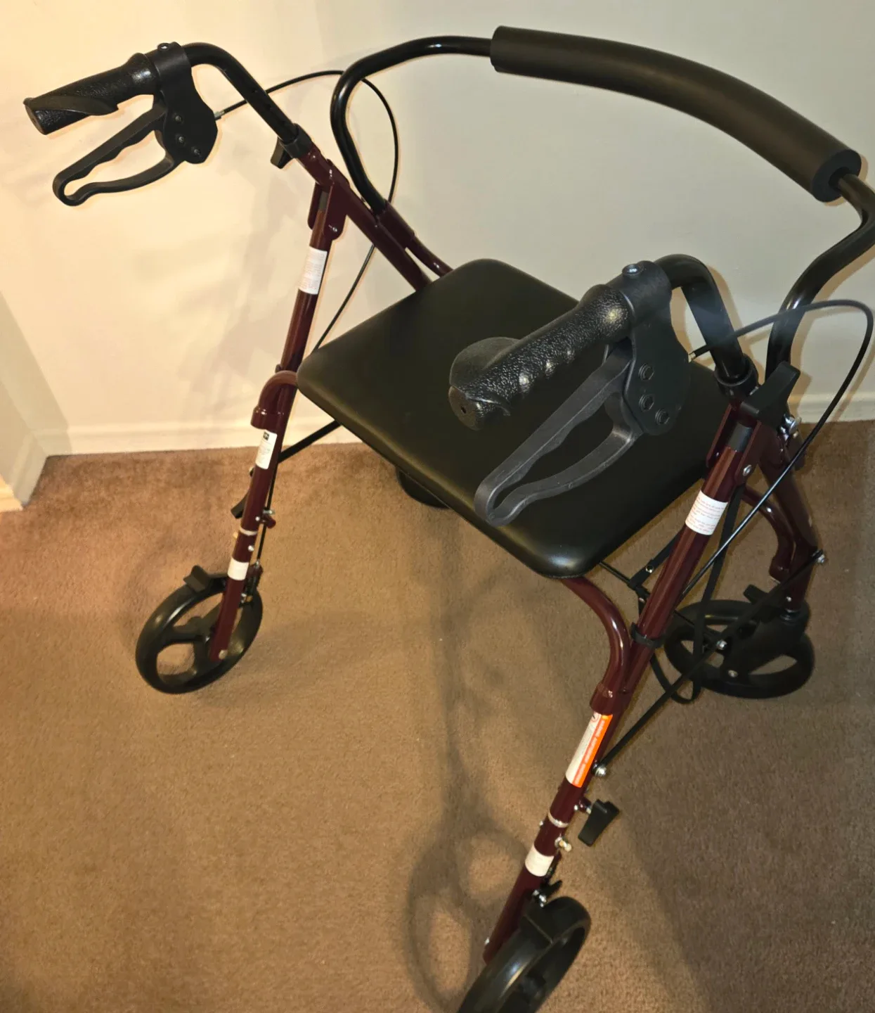 Medline Heavy Duty Rollator Walker with Seat image indicator(2)