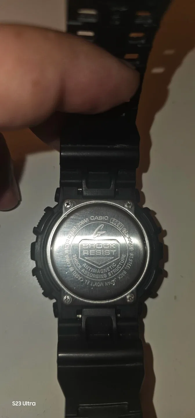 Casio G-Shock GA-100MB Watch image indicator(2)