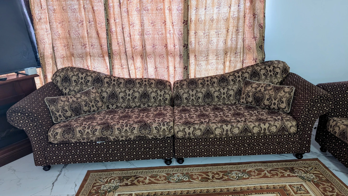 9 Seater Sofa Set - Good Condition #Cleanout - photo 3