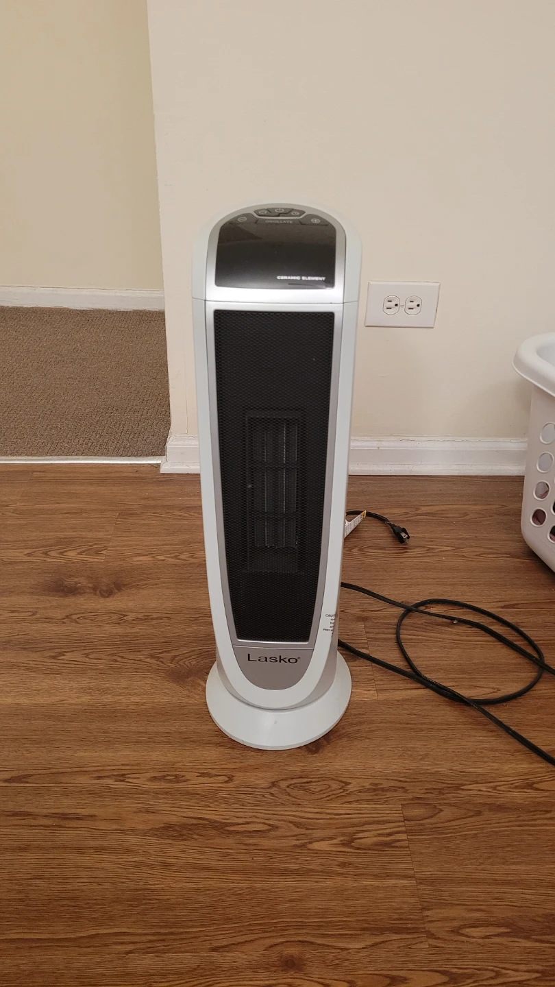 Lasko Ceramic Element Space Heater - photo 2