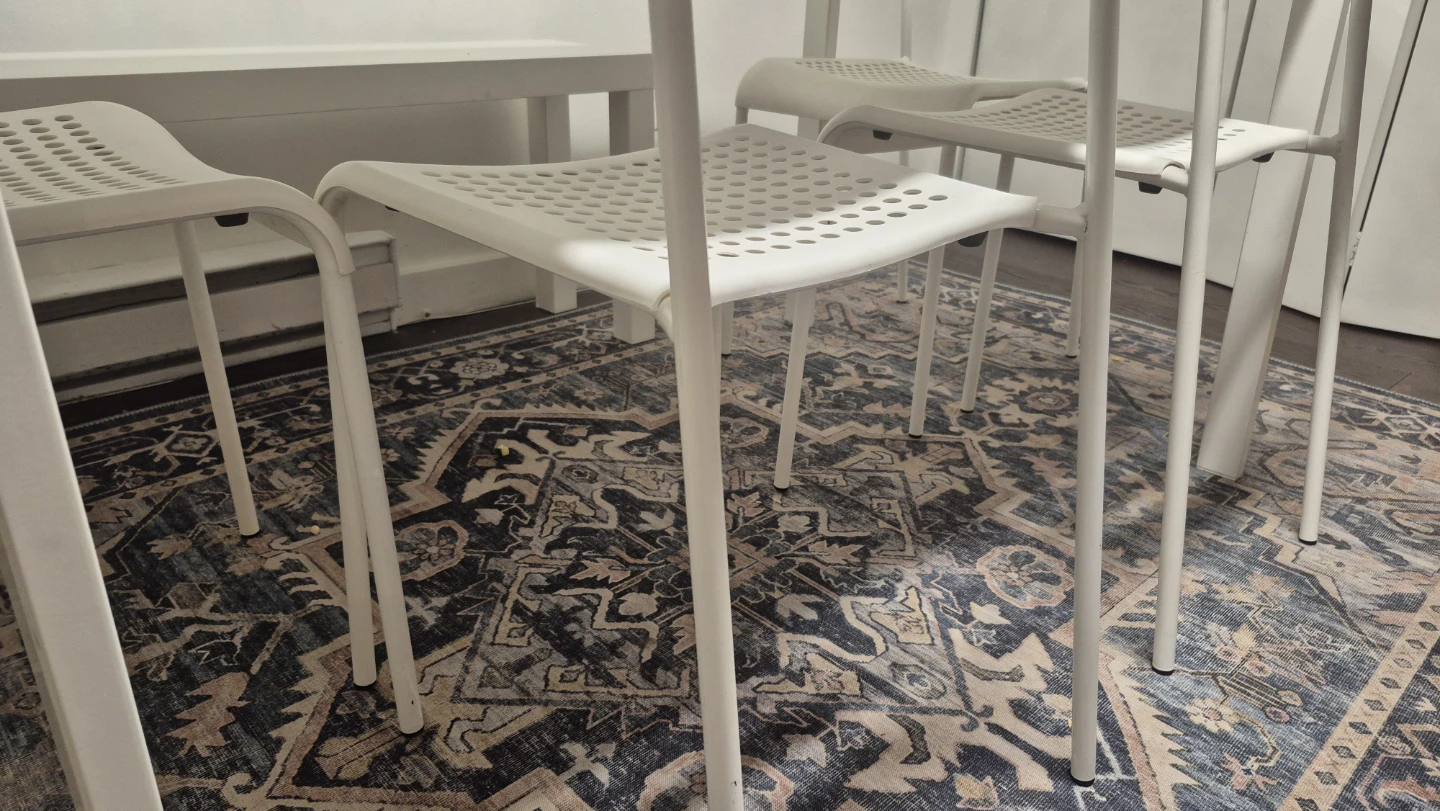 IKEA White Dining Table with 4 Chairs - photo 3