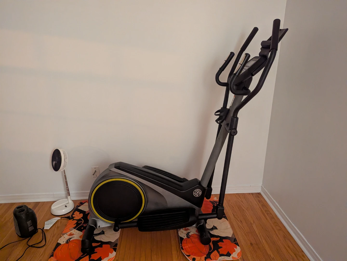 Gold's Gym Elliptical Trainer
