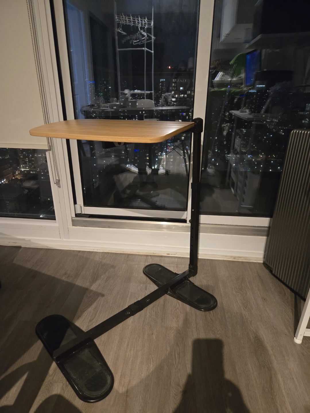 Adjustable Bamboo Laptop Desk - photo 5