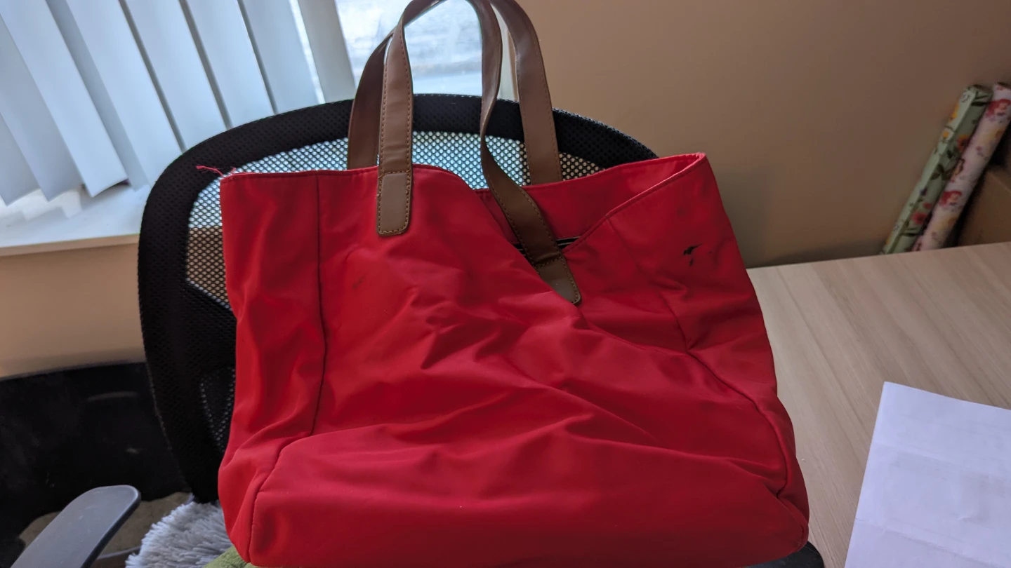 Bonita Red Tote Bag - photo 3