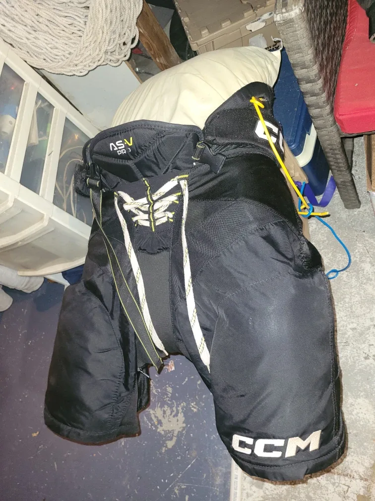 CCM AS-V Pro Hockey Pants - Medium