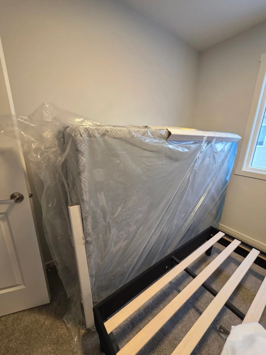 Brand new BoxSpring(Queen) 9 Inches